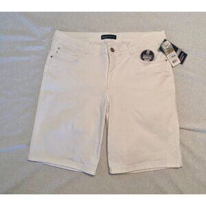 NWT Lee platinum label Bermuda shorts Size 14m